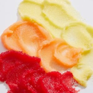 NCLA Sugar Sugar Peach lūpų šveitiklis 15 ml
