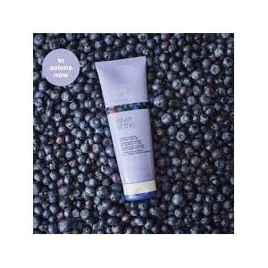 Milk Shake Silver Shine violetinis kondicionierius blond ir žiliems plaukams 250 ml
