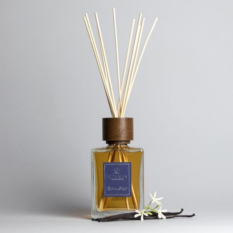 Euthalia Cashmere Delight namų kvapas su lazdelėmis 100 ml