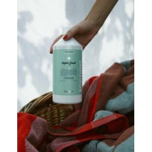 Kerzon Super Frais parfumuotas skalbiklis 1 l